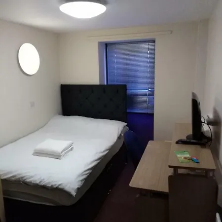 Trigg Hall Prázdninový areál 2*